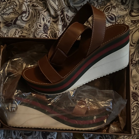 Gucci Shoes - Gucci Brown and Green Wedge Sandals